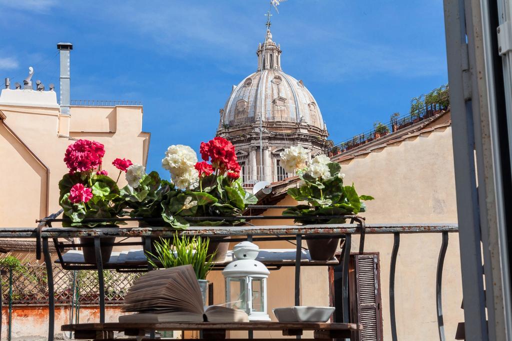 Boutique Domus Navona Librari Roma